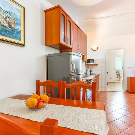 Pina Hvar Seaview Apartamento *